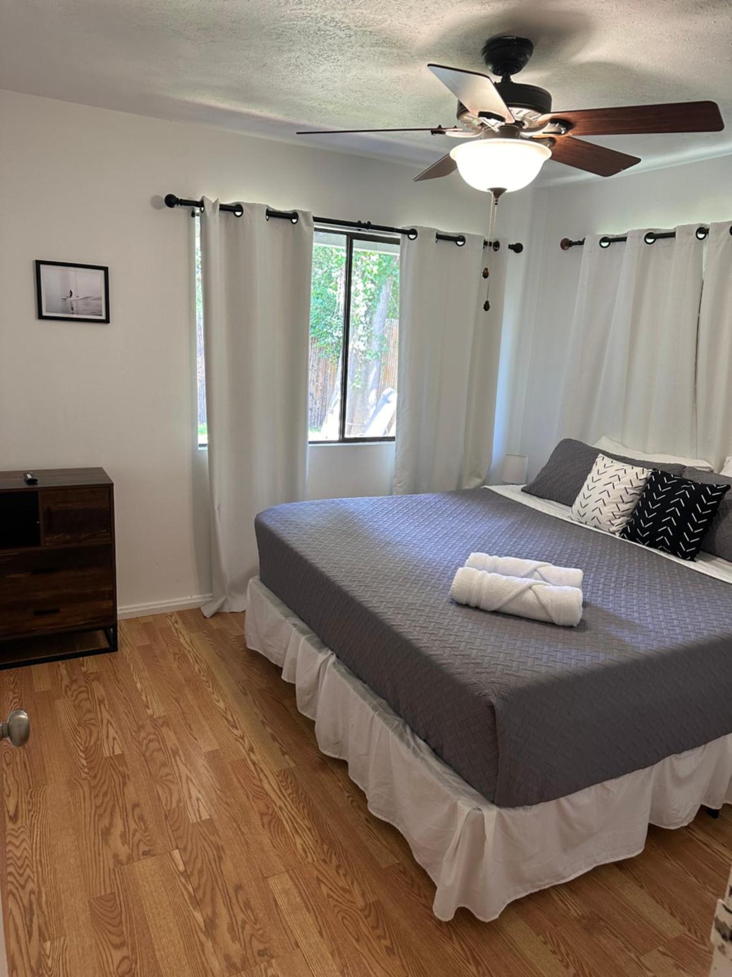 Great Location, Right By Beaches And Snorkeling! Haleiwa Exterior foto